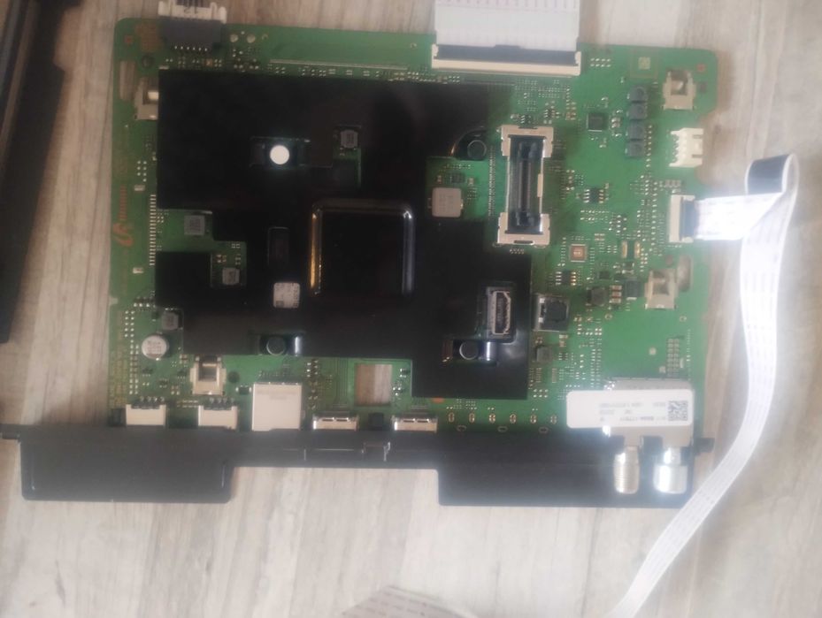 płyta główna, zasilająca, TV Samsung OLED QE65Q60B 65"