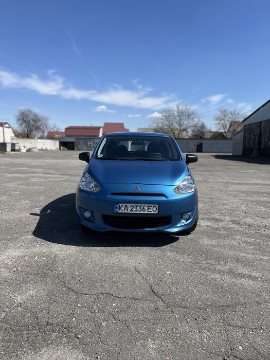 Mitsubishi Space Star 2014 року