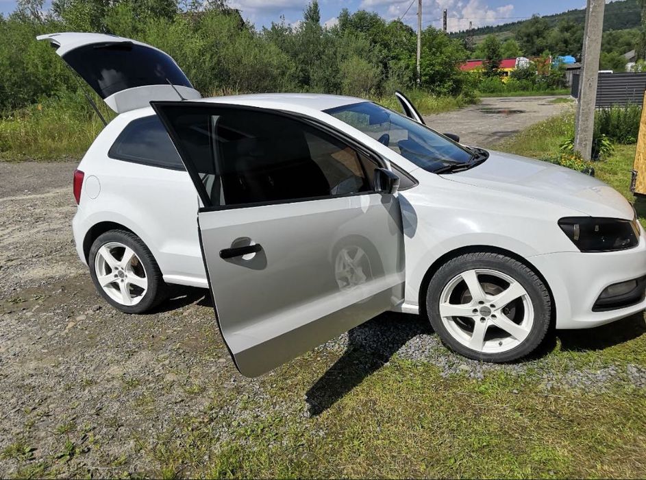 VOLKSWAGEN POLO 2017 VIN WVWZZZ6RZHY295259 фото оголошення 9 з 24