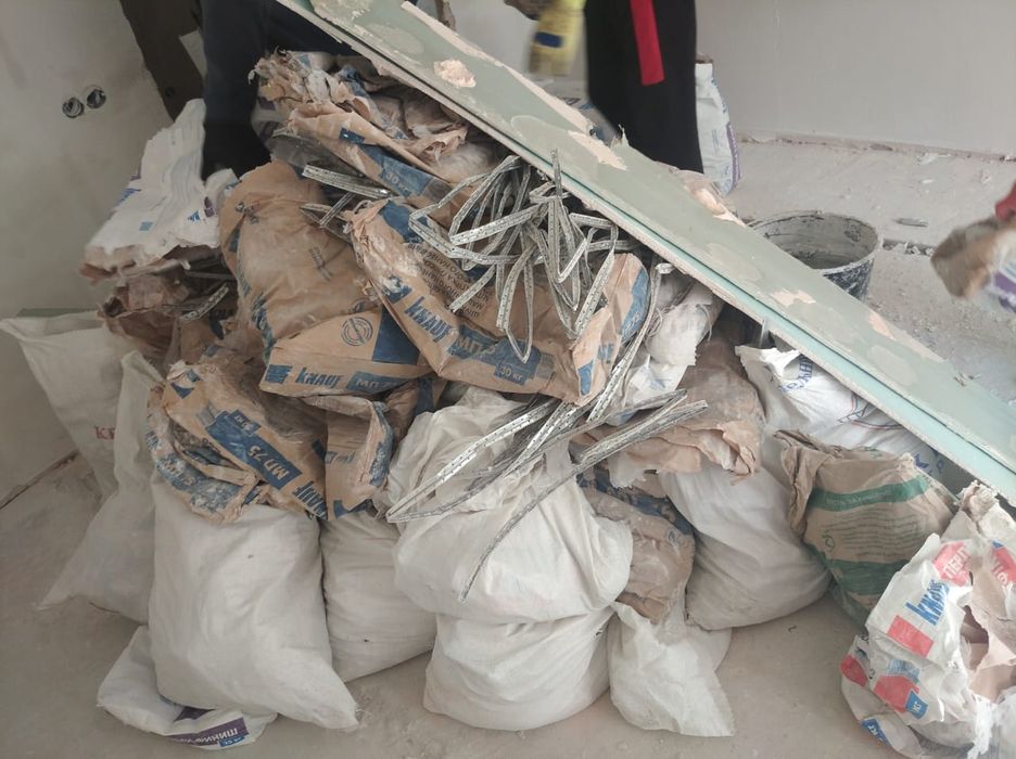 Вивіз будсміття , хламу