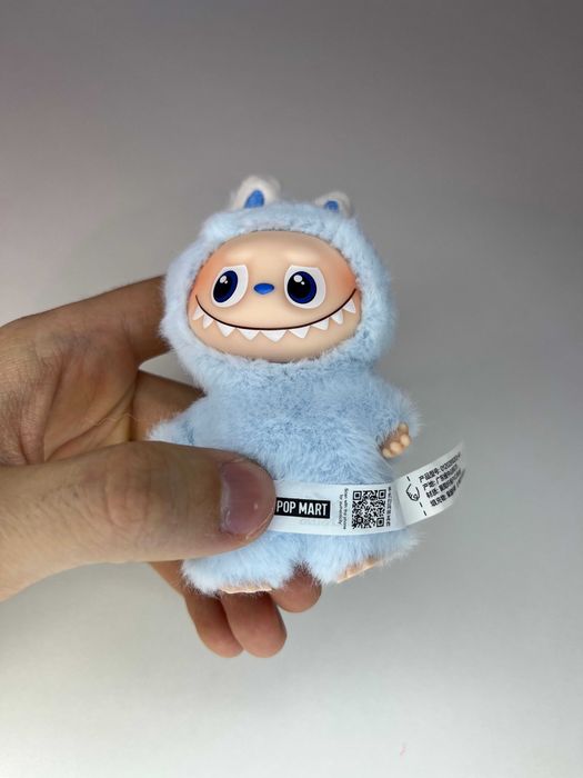 Labubu The Monsters – Pin For Love (A–M) | D