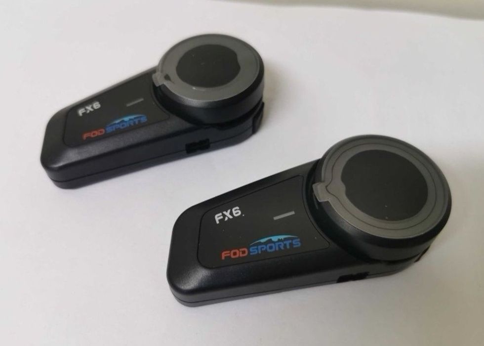 Auriculares/intercomunicadores Bluetooth/Capacete conferência 6 Motard