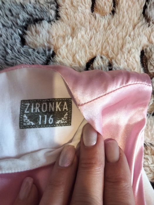 Продам святкове нарядне платтячко