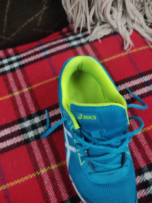 Vendo sapatilhas Gasics n38