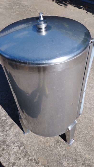 Cuba 120 litros em inox para vinho ou azeite