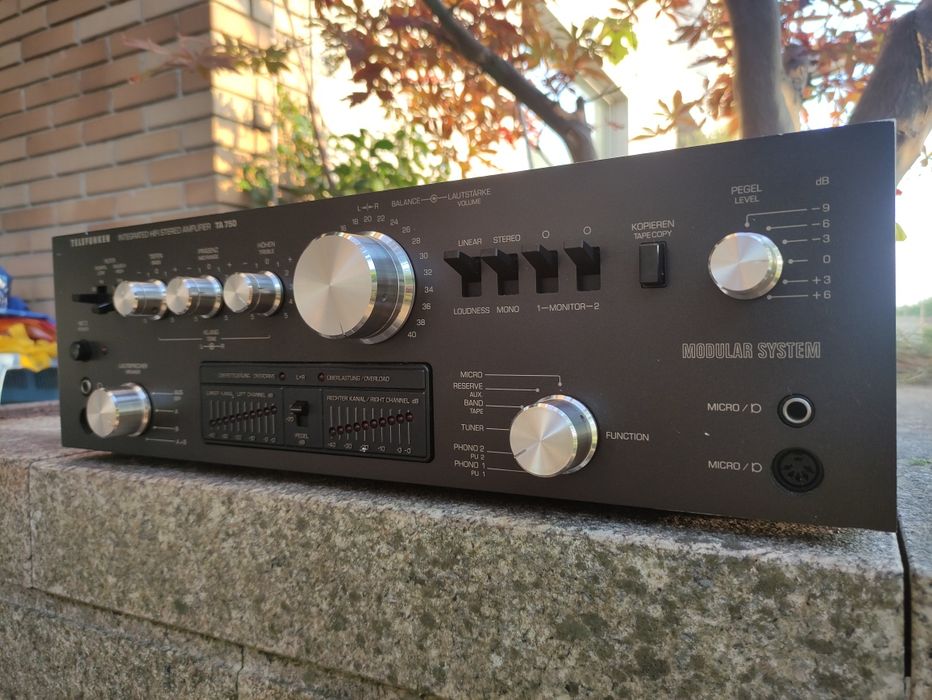 Telefunken TA-750 amplificador topo de gama