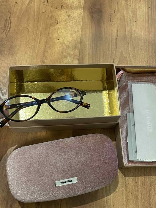 Okulary Miu Miu old money panterka