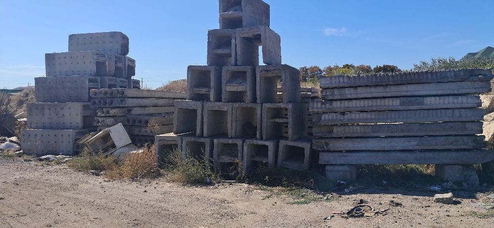 Заборные плиты, бетонный забор  б/у