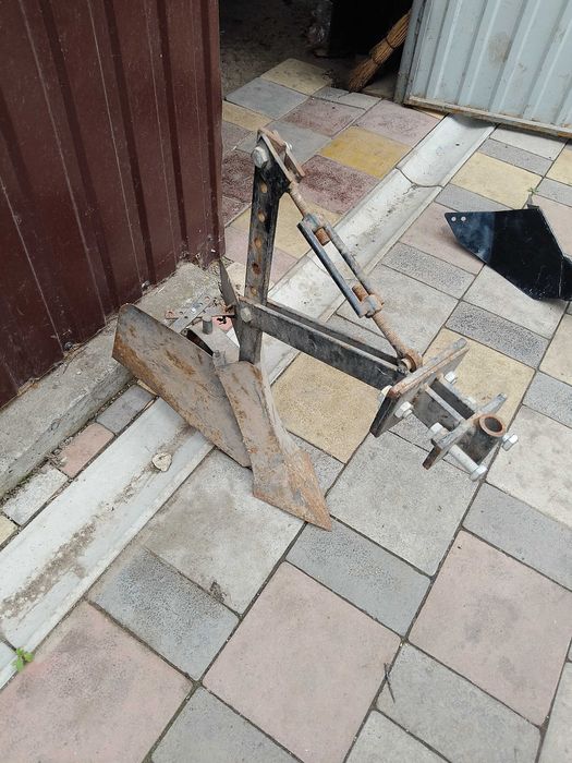 продам мотоблок з навісним