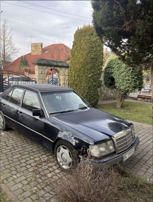 Мерседес 124 автомат