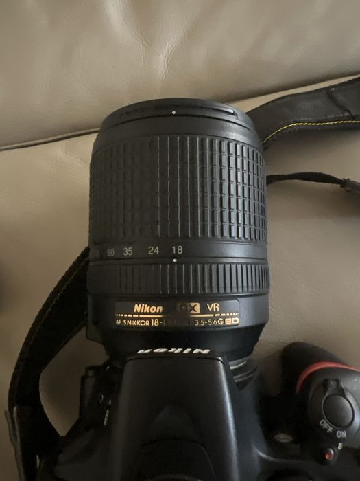 Maquina Nikon D5500 + lente