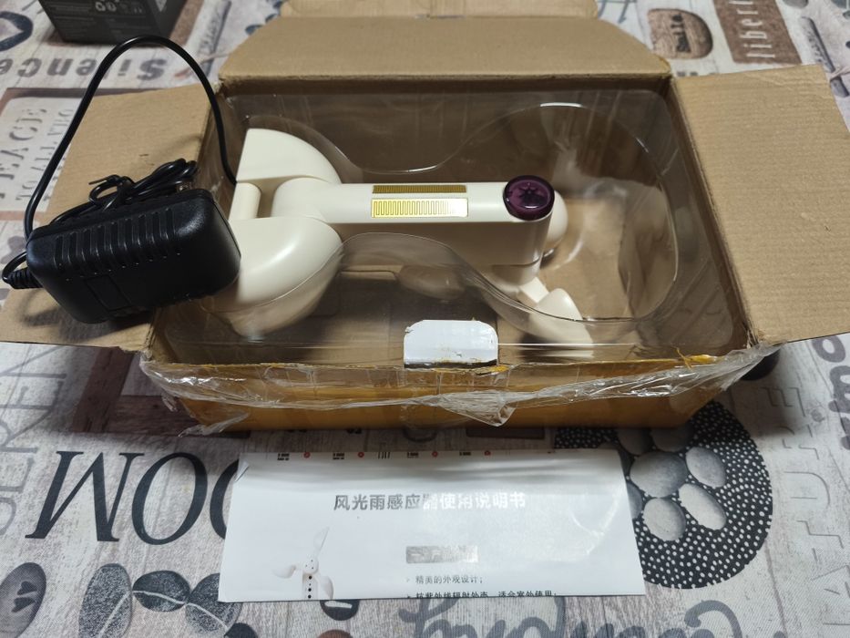 Sensor de luz, chuva e vento