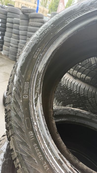 255/45/19 Nokian Hakkapeliitta R 5