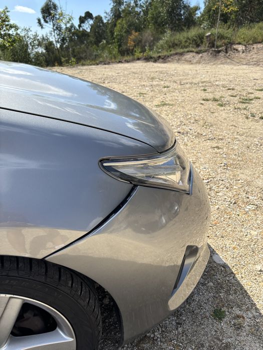 Toyota Auris Touring 2014 1.4 D4D