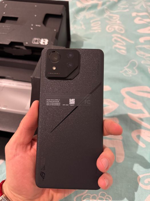 ASUS ROG Phone 8 Pro (16/512GB) GLOBAL Version ( НЕ tencent!)