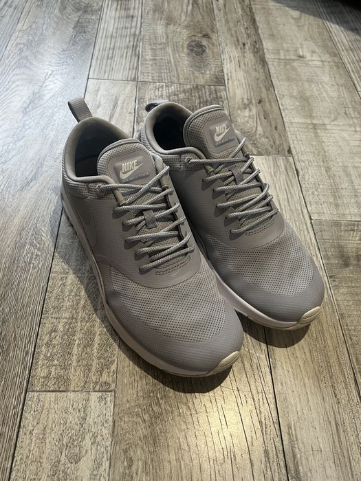Кросівки Nike air max thea