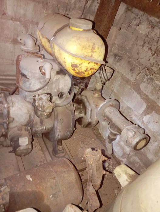 Продам мото помпу