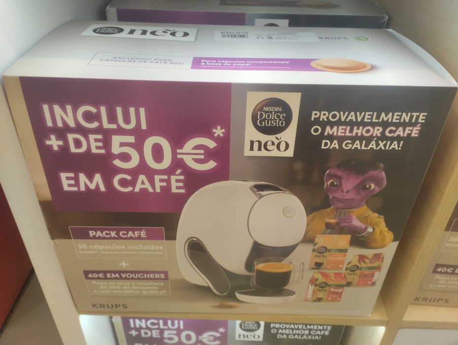 Máquina café Doce gusto
