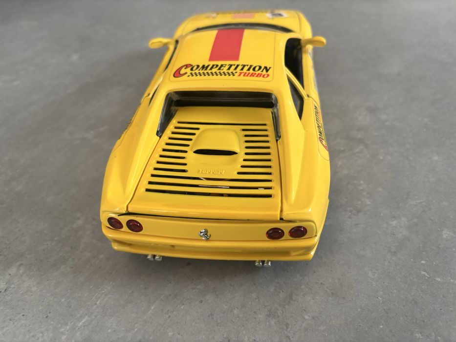 Voiture Miniature Ferrari F355 Jaune 1/18 - Majorette - Occasion