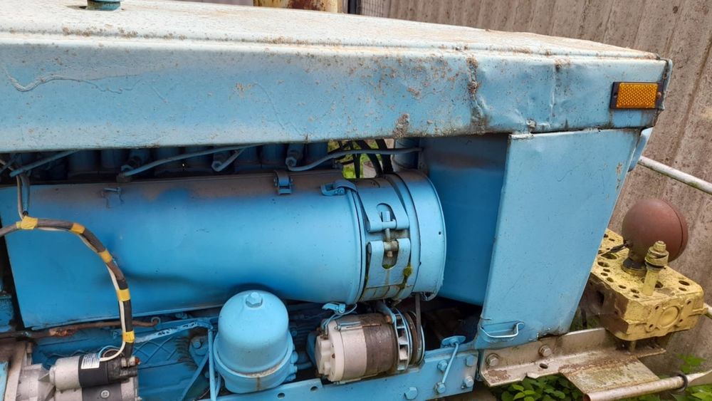 Продам трактор т 40.