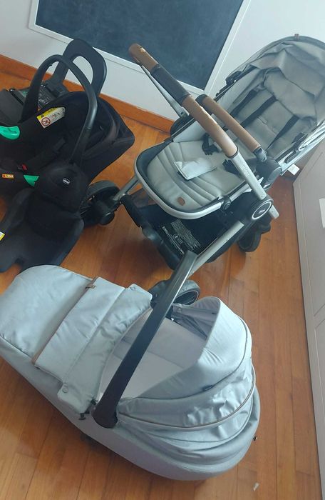 Carrinho de bebé chicco + isofix
