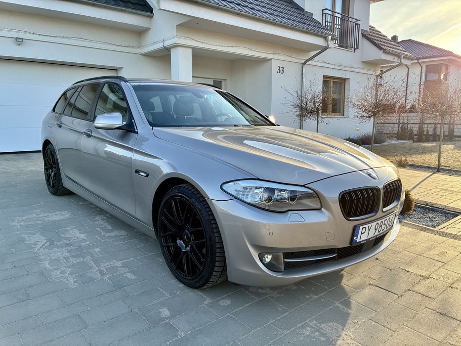BMW F11 520D  184km 8AT
