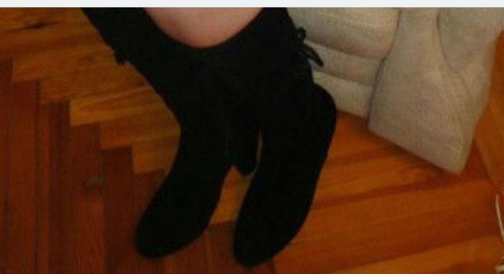 Чоботи жіночі       .