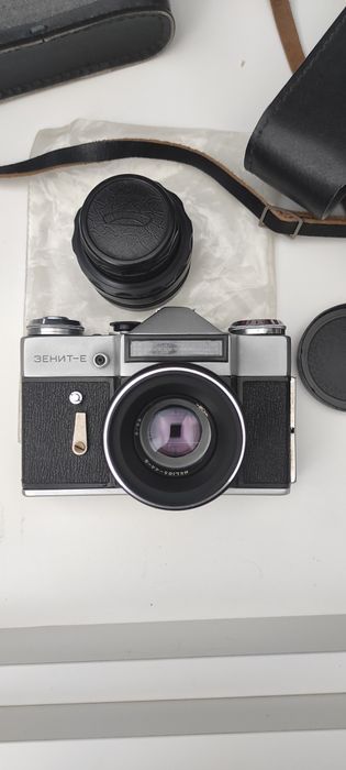 Продам фотоапарат Зенит Е