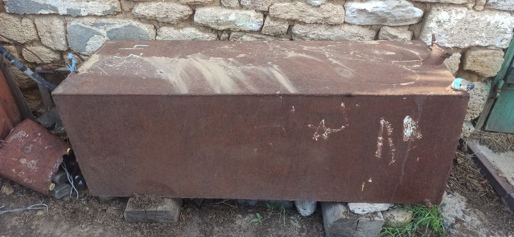 Металевий бак  435л