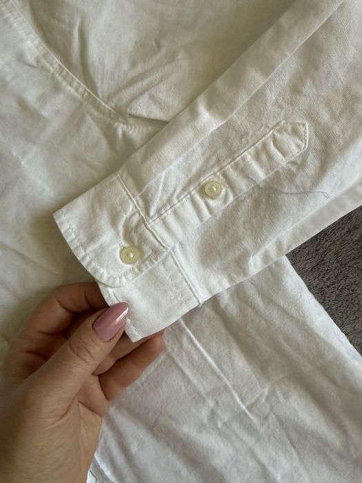 Біла сорочка для хлопчика, розмір 134. Нова.