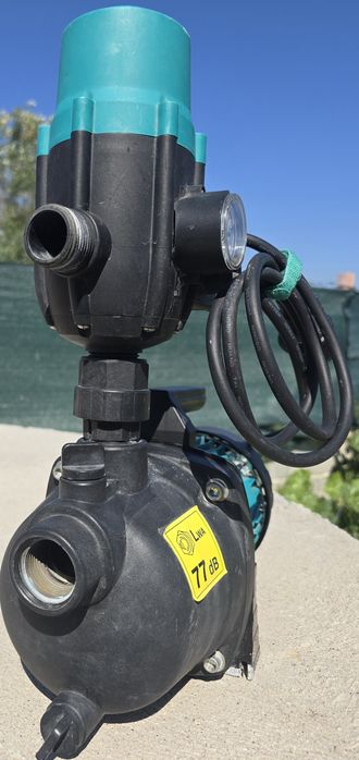 Bomba hidrofórica / Bomba automática
Plástico resistente, pressão 4 bar, altura 40 m, auto-escorvão, proteção a seco, conexões G1", IPX4