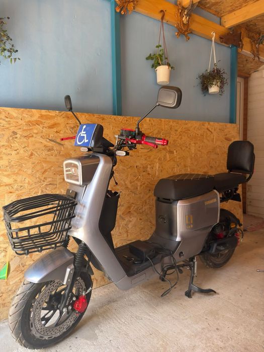 Продам Електроскутер Dominator A-9
