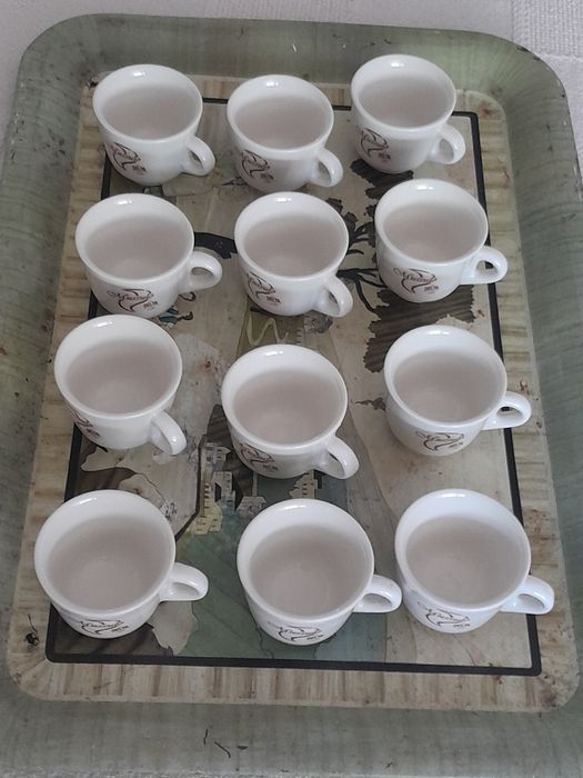 Lote de doze chavenas cafe Delta "Mussulo
