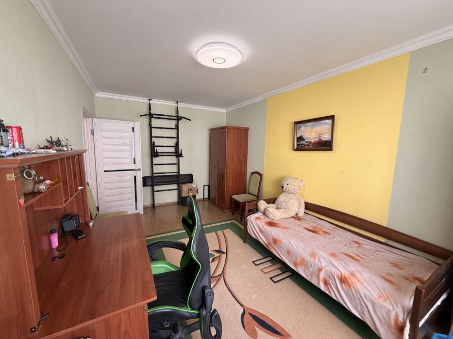Apartment in Kyiv, Chervonyy Khutir, Rembaza - View 5