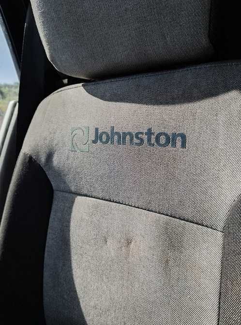 Varredora de rua (Johnston)