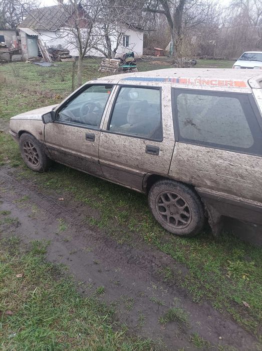 Міцубісі лансер 4×4