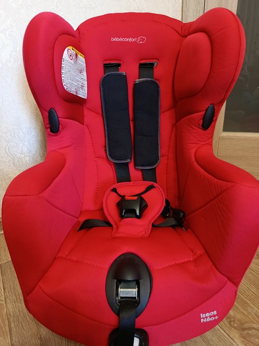 Дитяче автокрісло Bébé Confort Iseos Neo+ (0-18 кг)