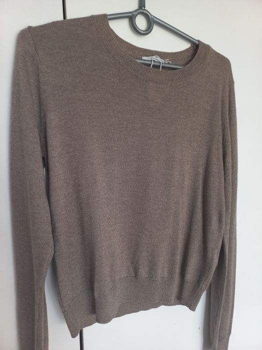 Sweterek damskize złotą nitką Nowy Reserved "S"