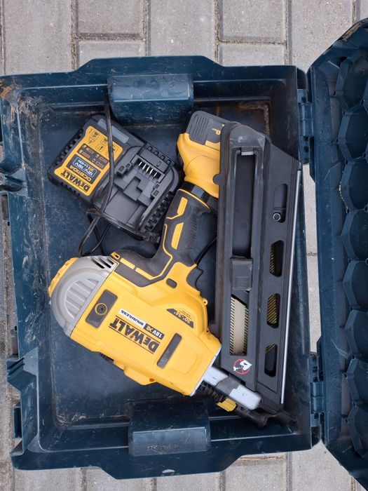 Gwozdziarka DeWalt