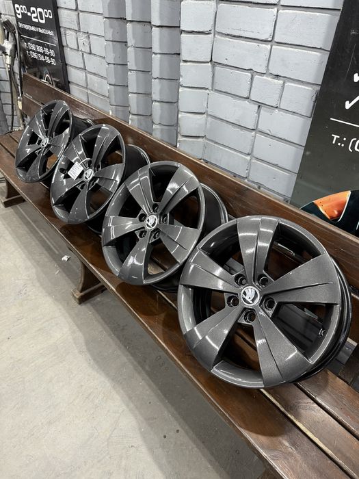 99 VA Литые диски Skoda Octavia A7 5/112 R17 et41