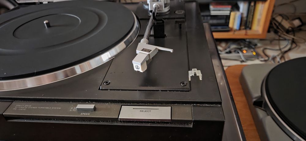Gira-Discos Sony PS-LX210 Direct Drive