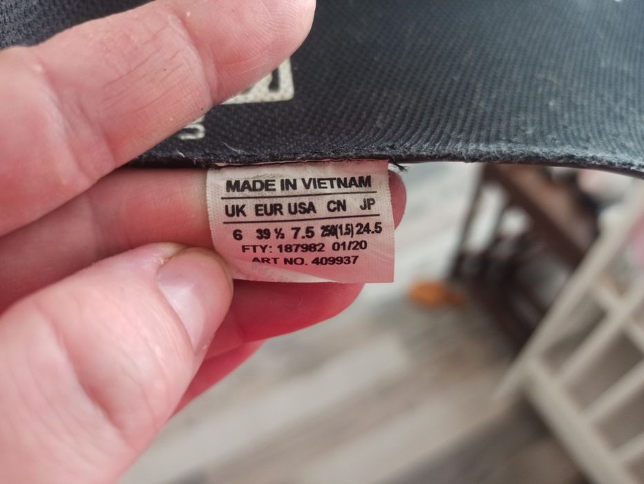 Damskie buty do biegania salomon r.39⅓