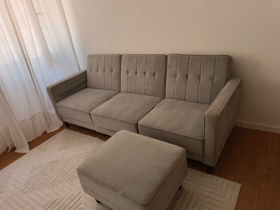 Mesa e sofá cama