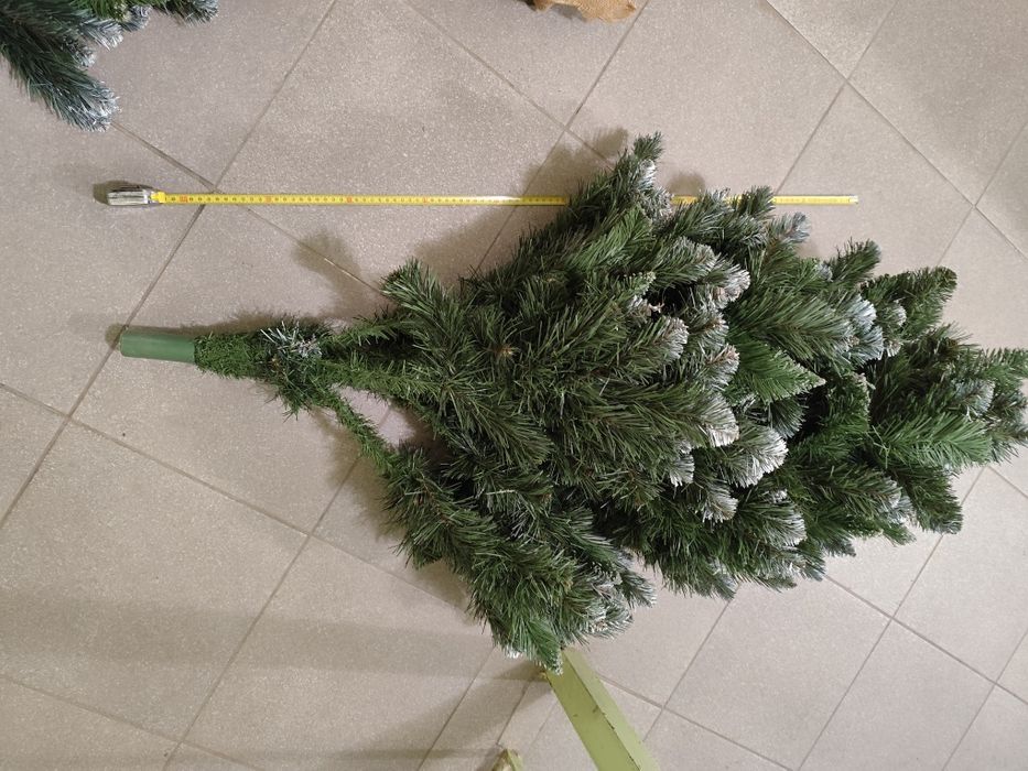 Choinka na pniu 210 cm