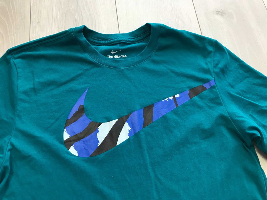 NIKE r.M oryginalna koszulka sportowa męska stan BDB