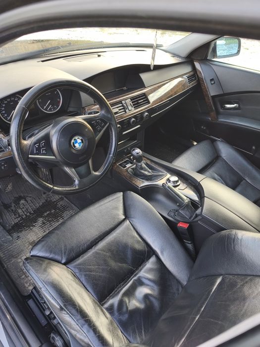 BMW E60 530d 218km