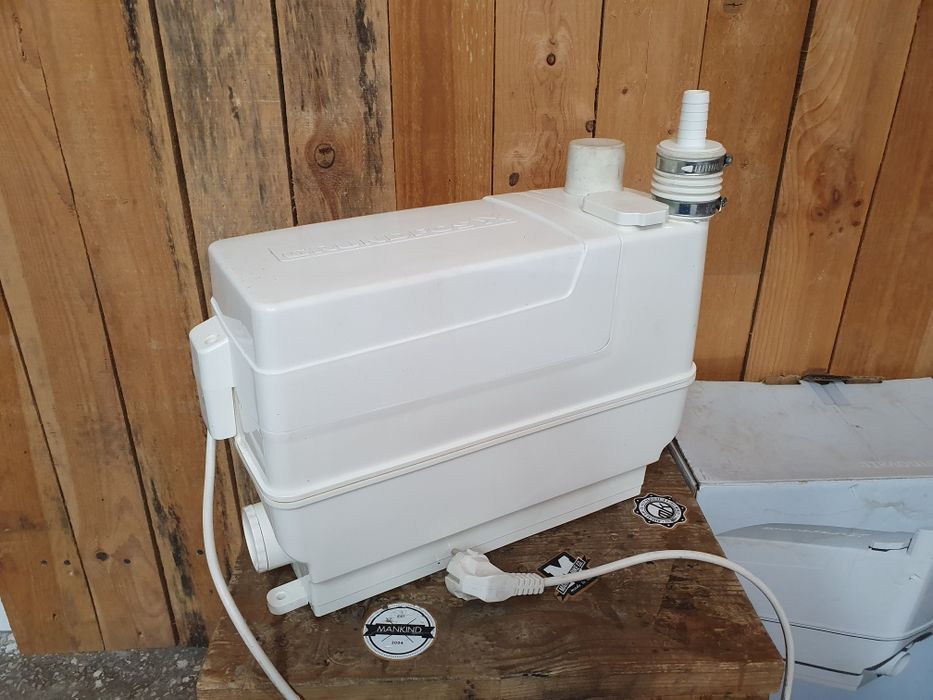 Каналізаційна установка Grundfos SOLOLIFT2 C-3