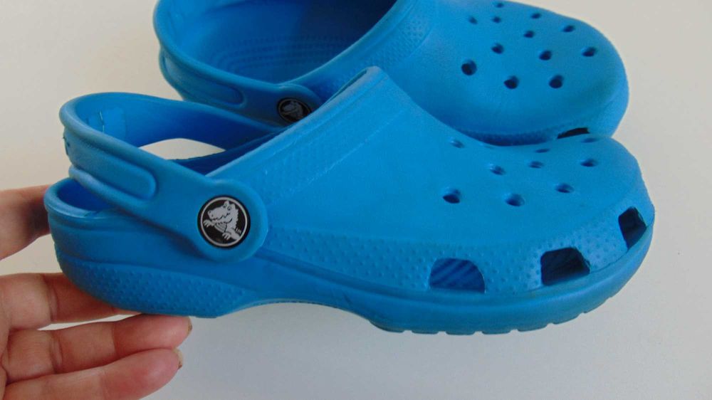 CROCS M2 W4 EUR 33 \34