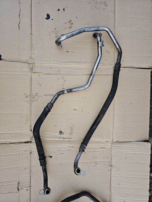 Bmw m3 e92 e93 e90 m3 s65b40 v8  przewod przewody olejowe chłodnicy ol