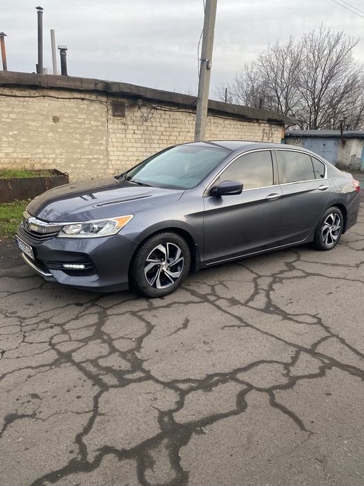 Продам Хонда акорд 9